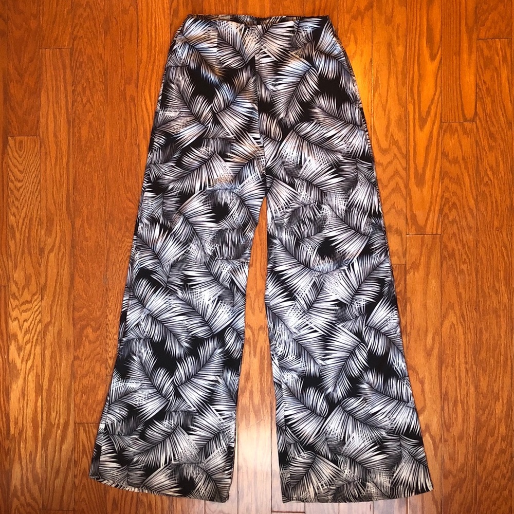 Nikibiki Palm Print Palazzo Pants Size M